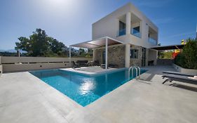 Xenias Luxury Villas